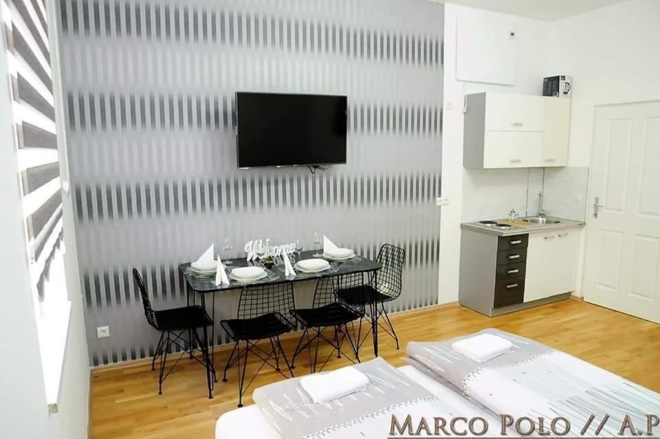 Markopolo * Wien